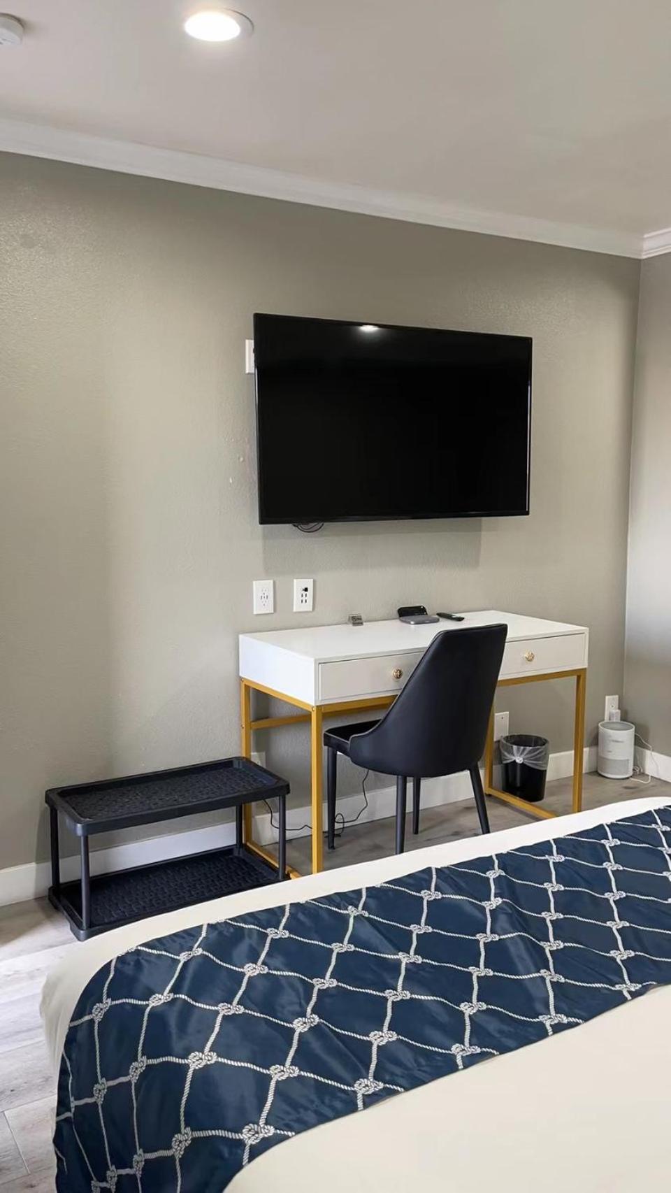 Omeo Suites Alhambra Phòng bức ảnh